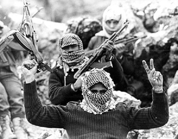 Типичные палестинские боевики